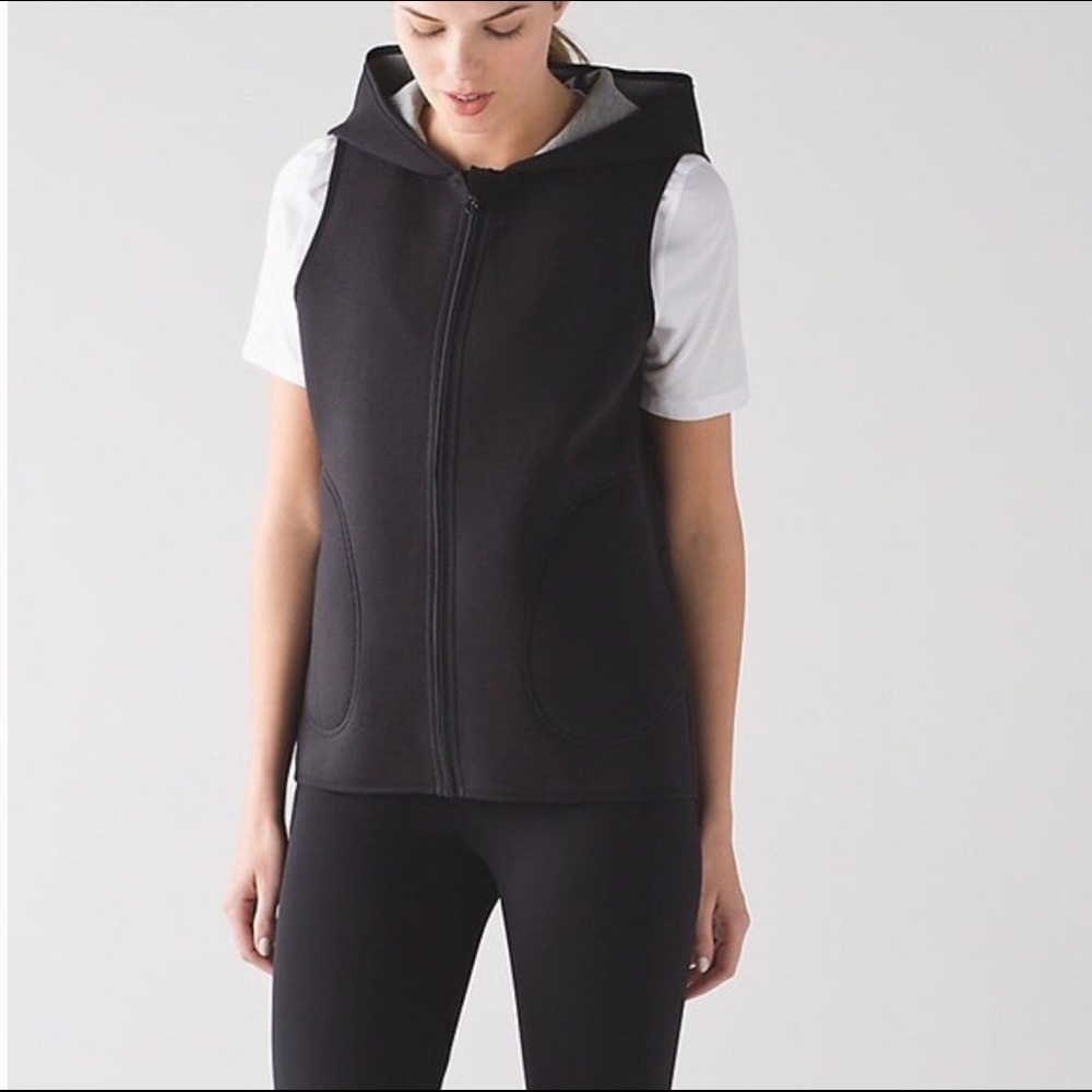 Lululemon Insculpt reversible black/ Gray vest 6